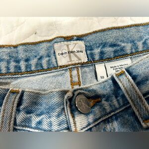 Calvin Klein Vintage High Wasted Jeans